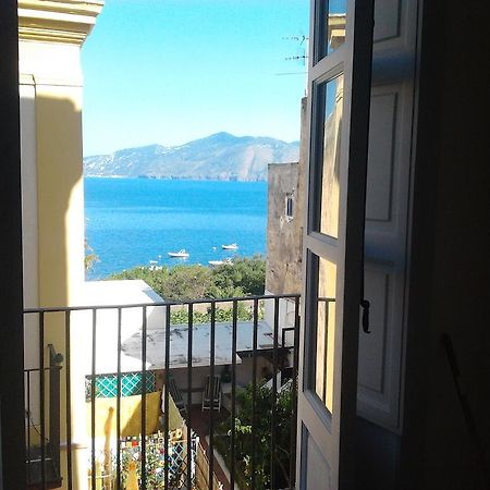 Appartamenti Del Comandante Santa Marina Salina Zimmer foto